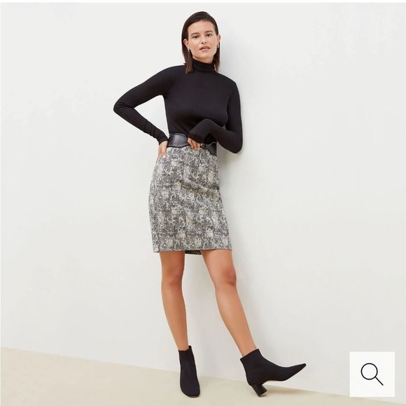 MM Lafleur Italian pencil skirt, black and white texture, 10